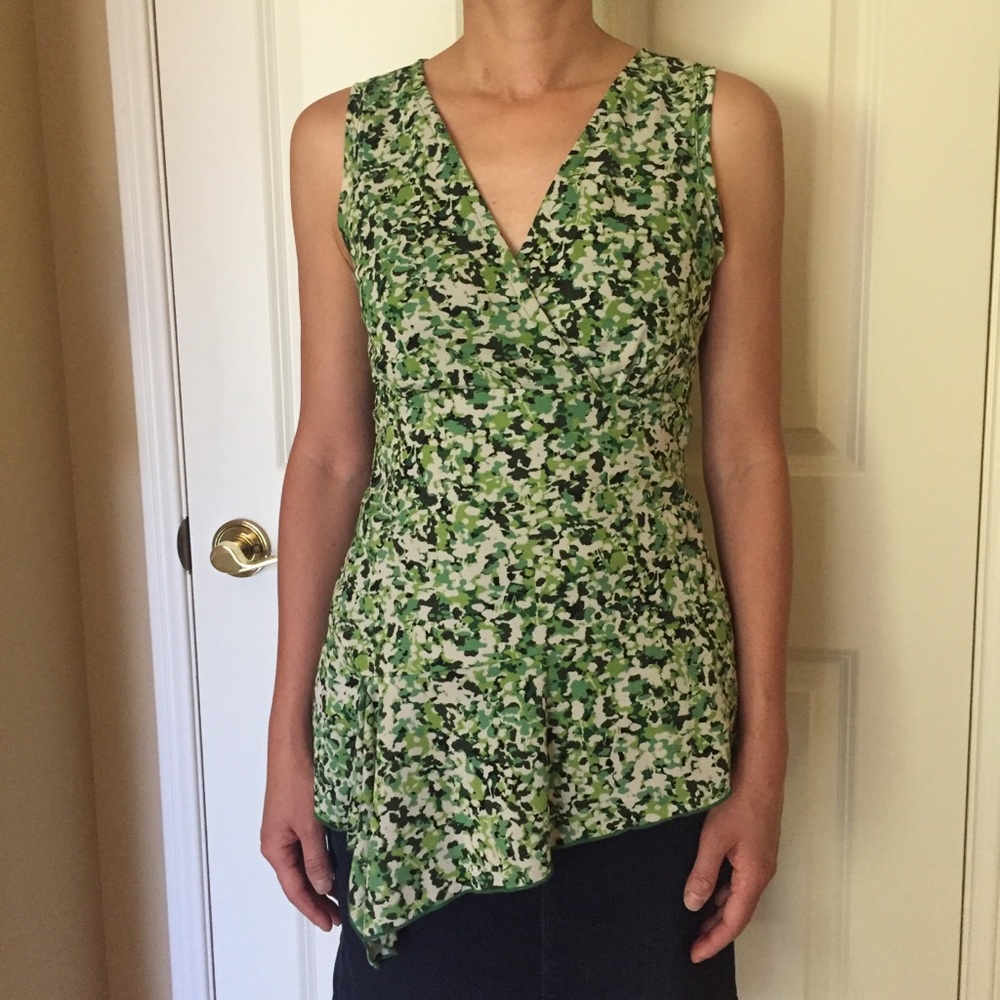 VINTAGE Nine West Sleeveless Camouflaged Top XS